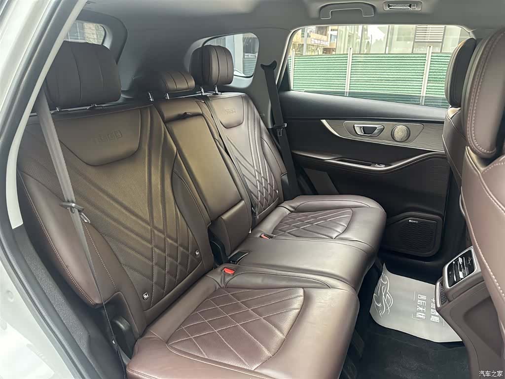 Chery Tiggo 8, 2023 10