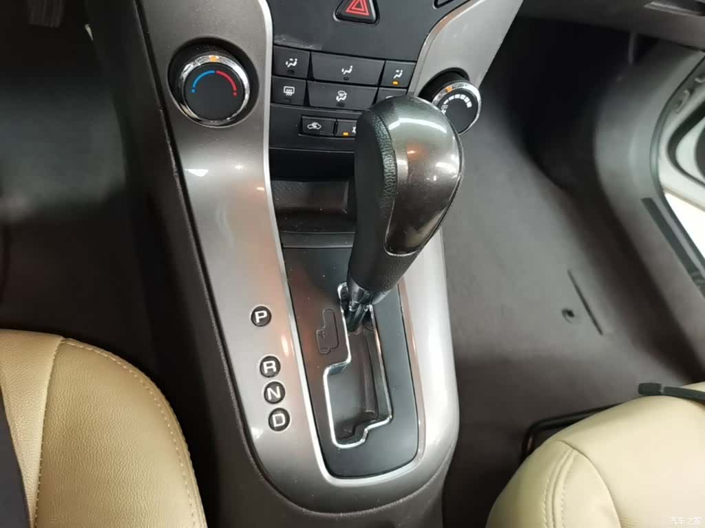 Chevrolet SE, 2017 14