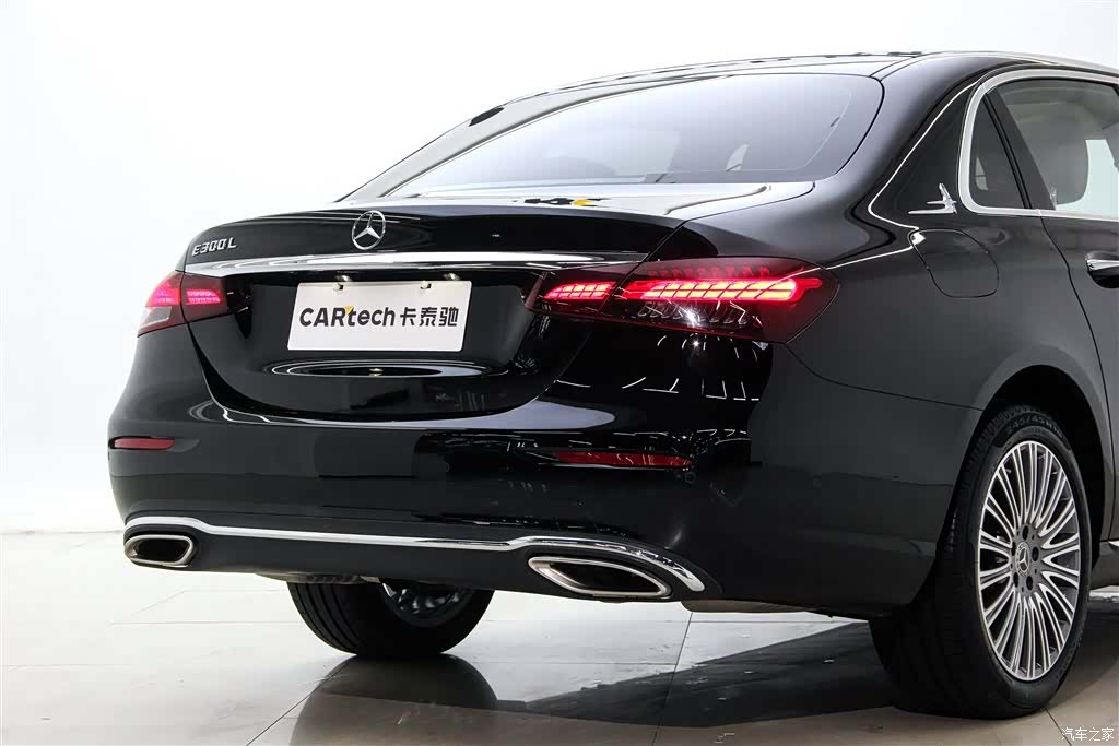 Mercedes-Benz E-Class, 2023 9