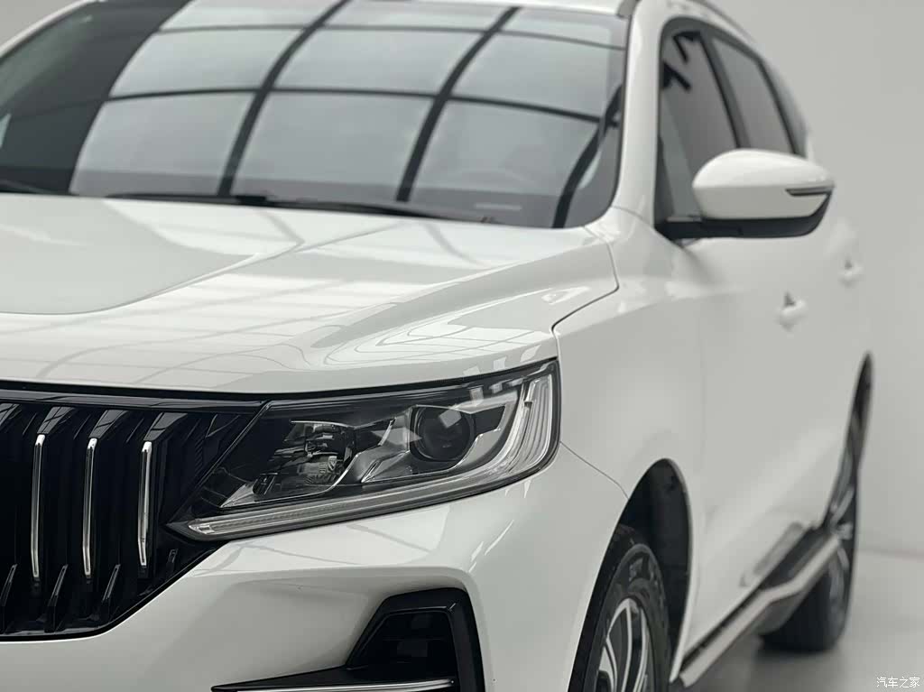 Geely X6, 2022 7