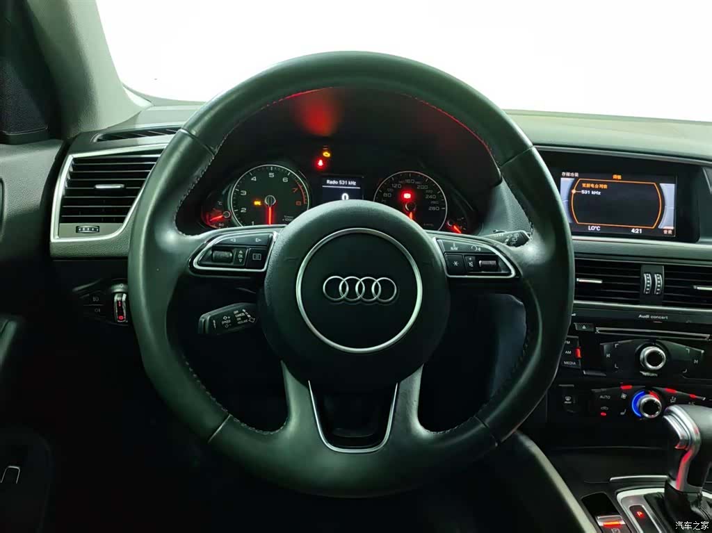 Audi Q5, 2018 11