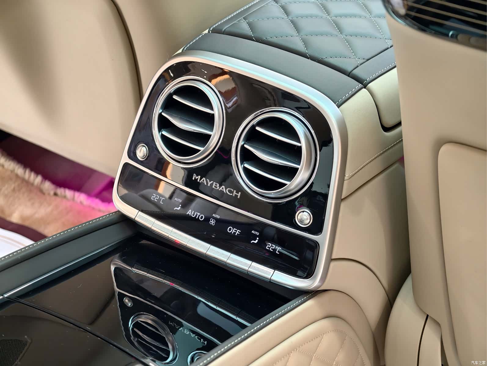 Maybach S-Class, 2019 12
