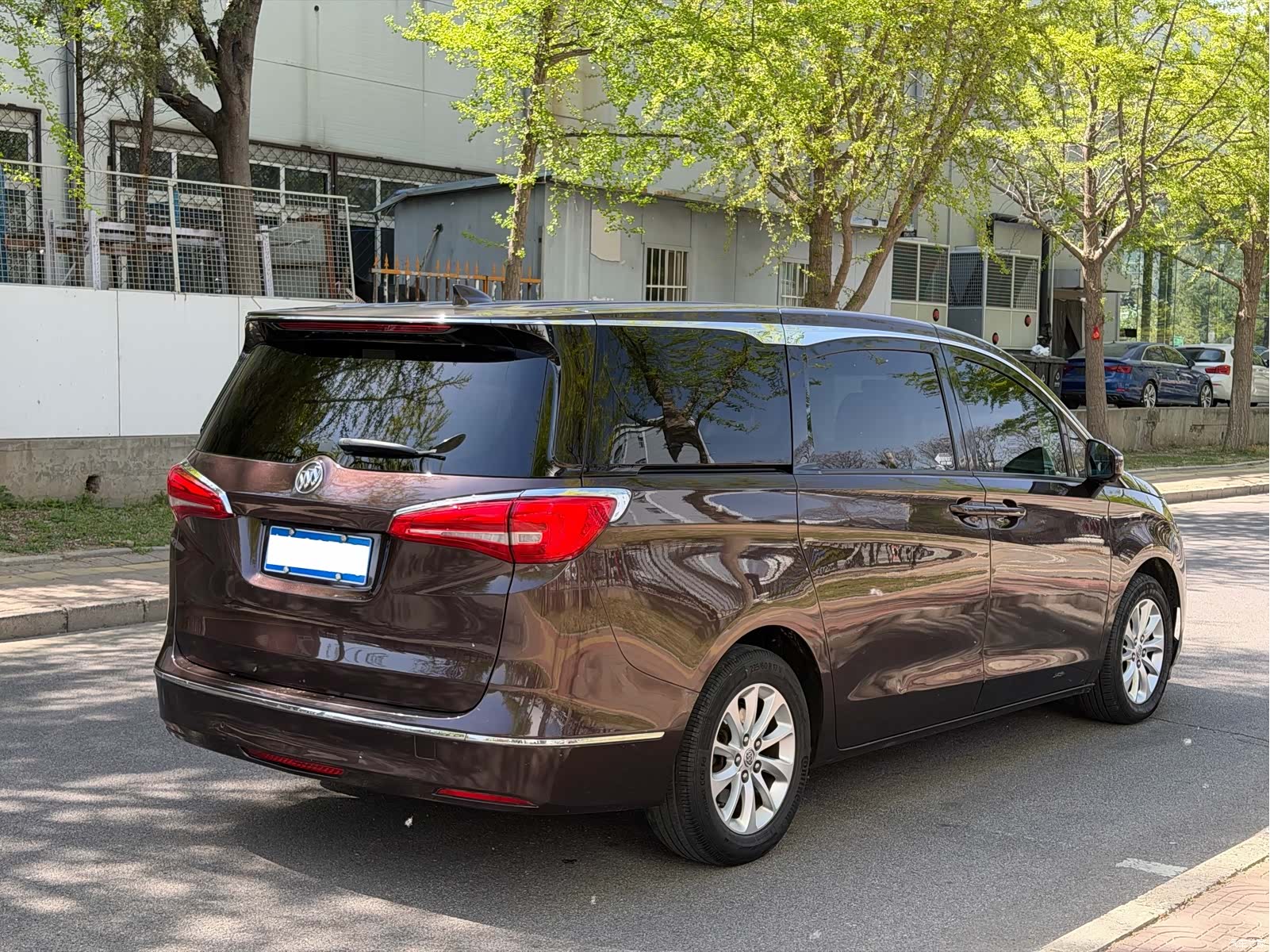 Buick GL8, 2017 23