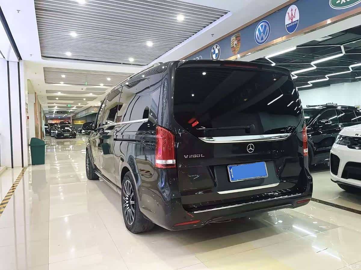 Mercedes-Benz V-Class, 2021 4