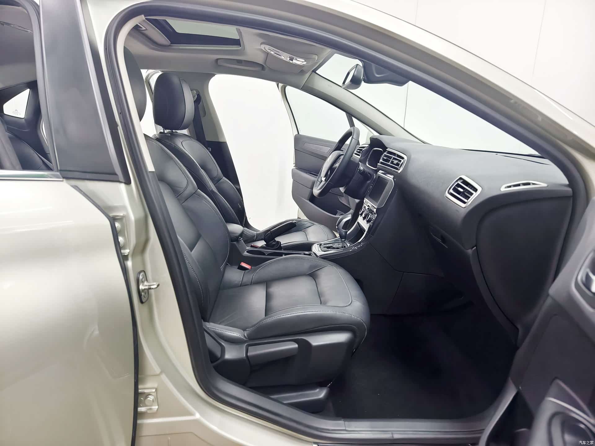 Citroen C4, 2016 14