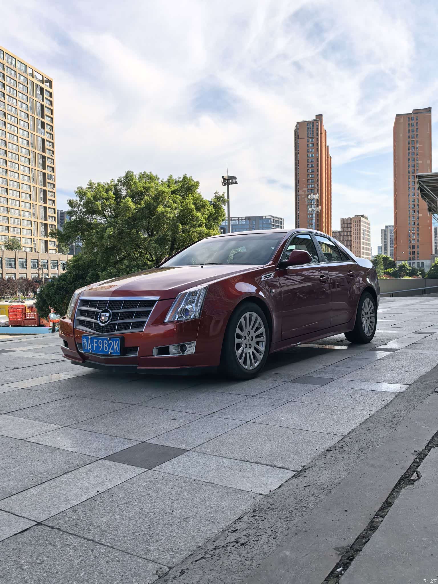 Cadillac CTS, 2010 1