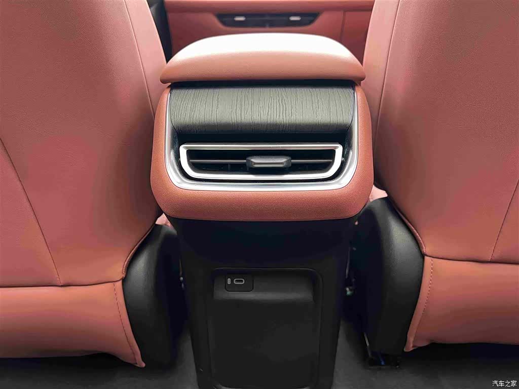 Changan CS75, 2025 25