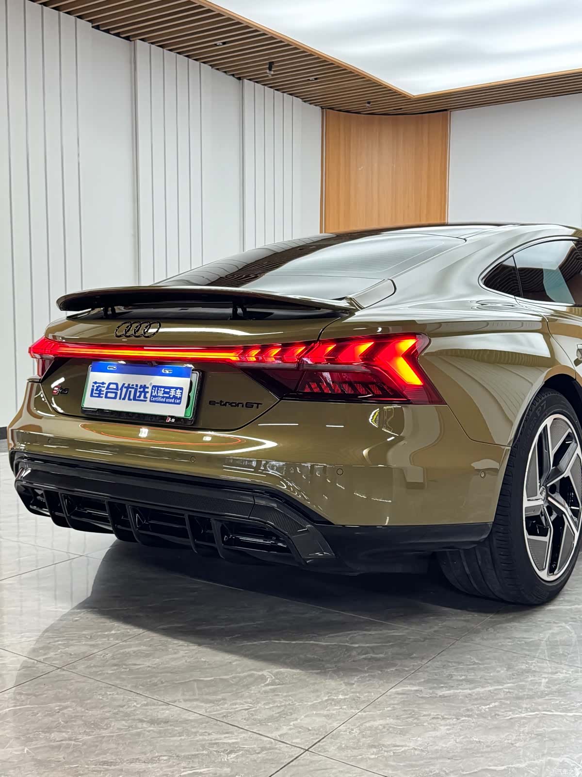 Audi e-tron, 2023 17