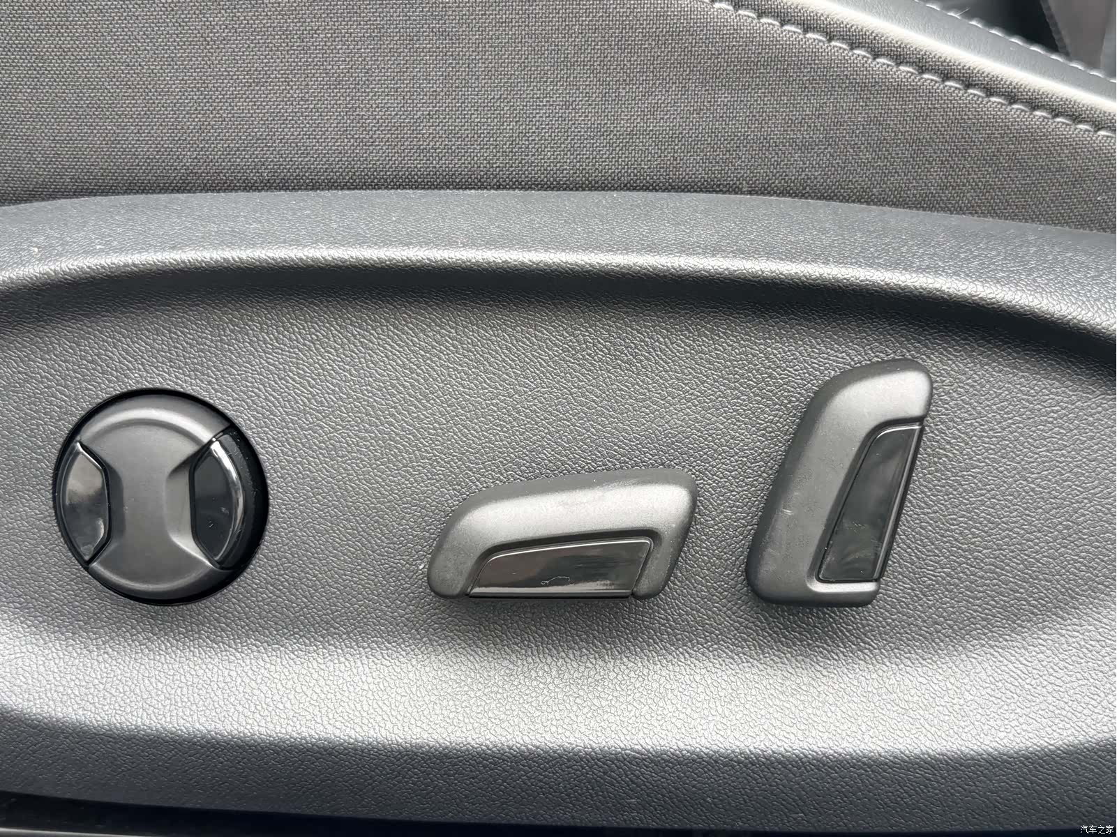 Volkswagen Sagitar, 2024 20