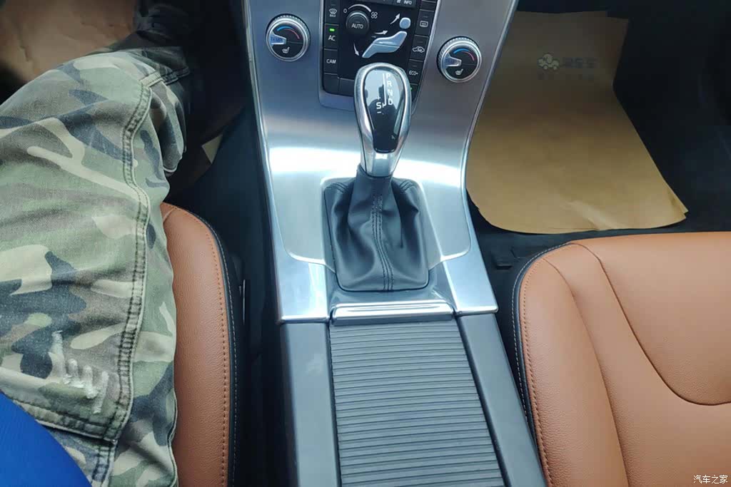 Volvo S60, 2016 16
