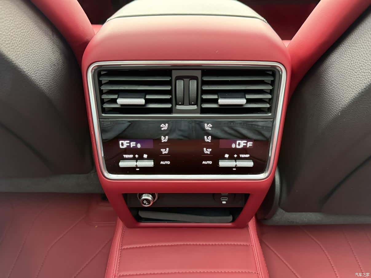 Porsche Cayenne, 2023 15