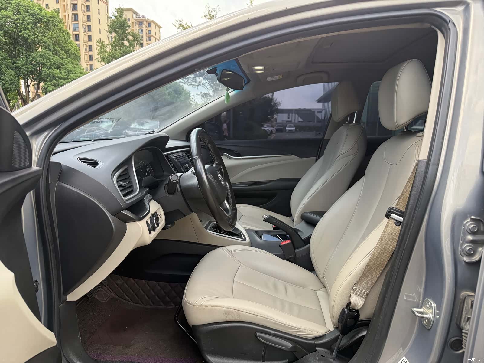 Buick V, 2018 все фото
