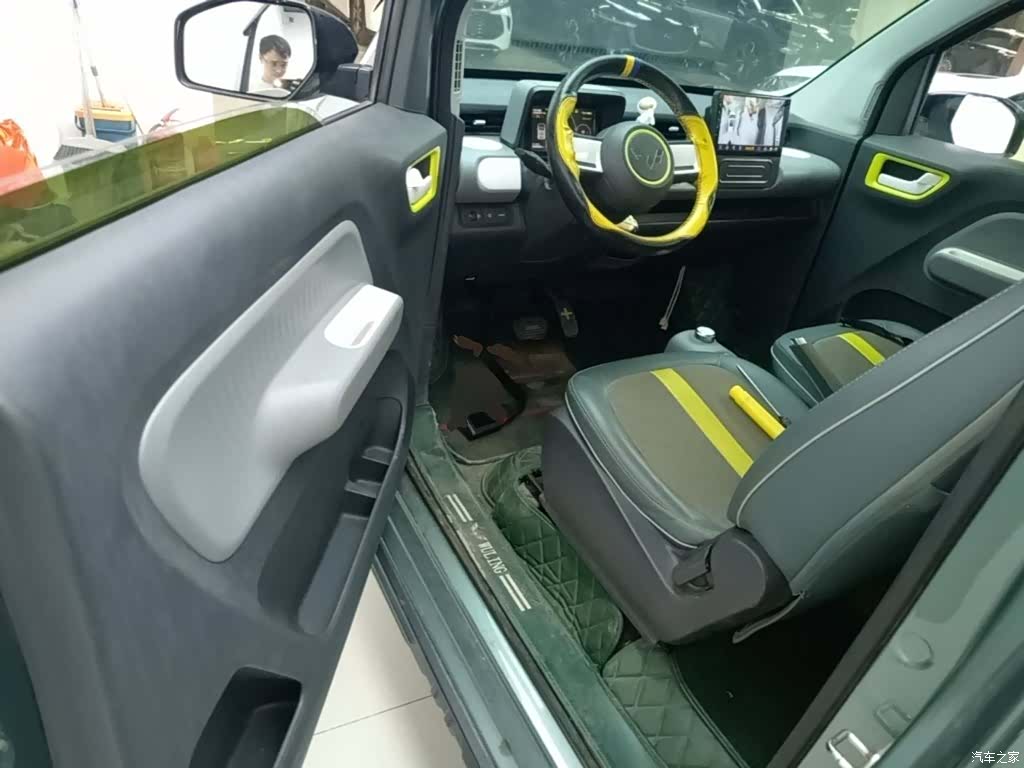Wuling MINIEV, 2022 15