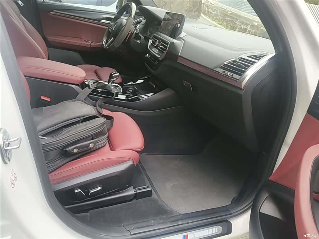 BMW X3, 2024 25