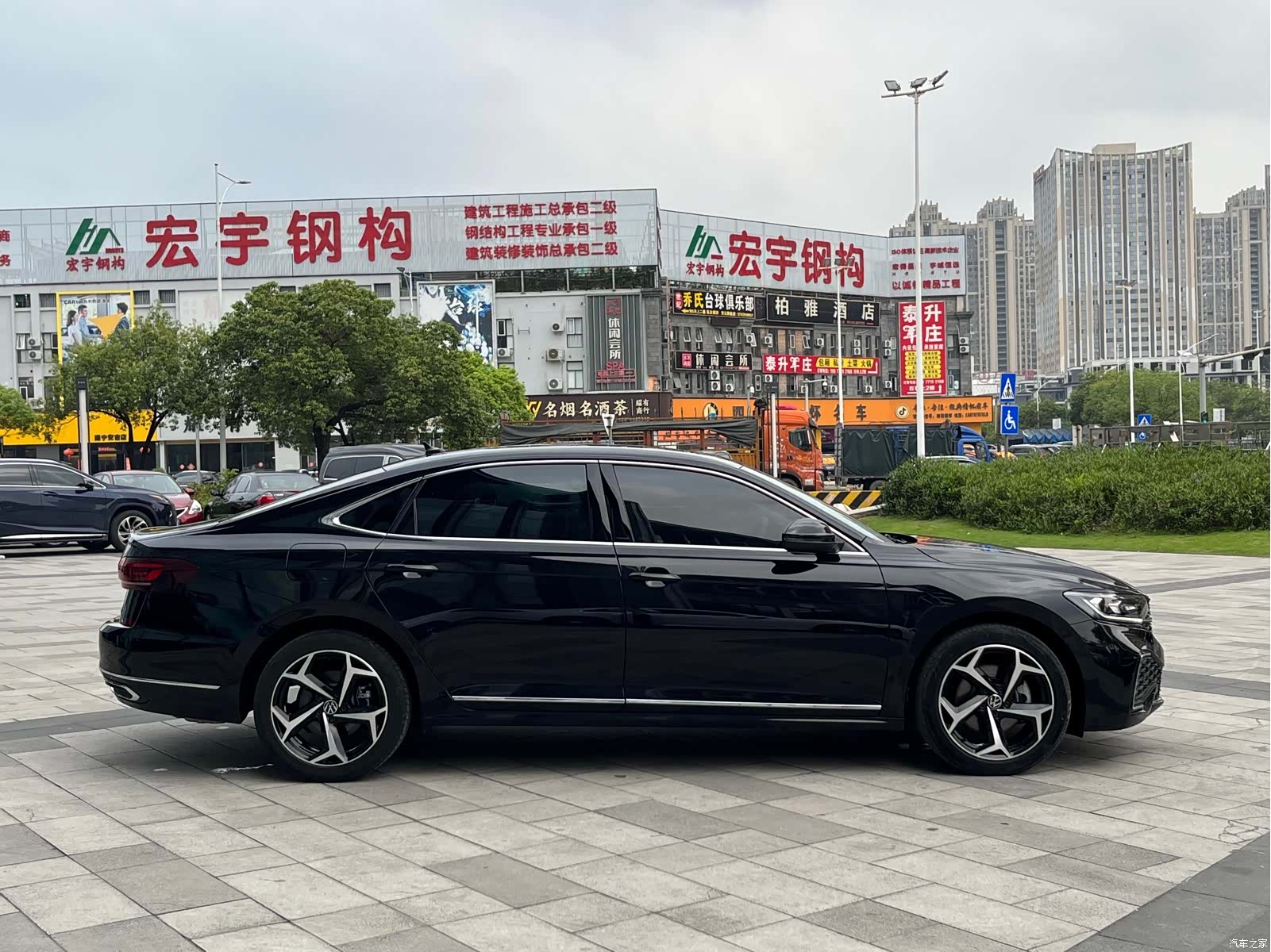 Volkswagen Passat, 2024 6