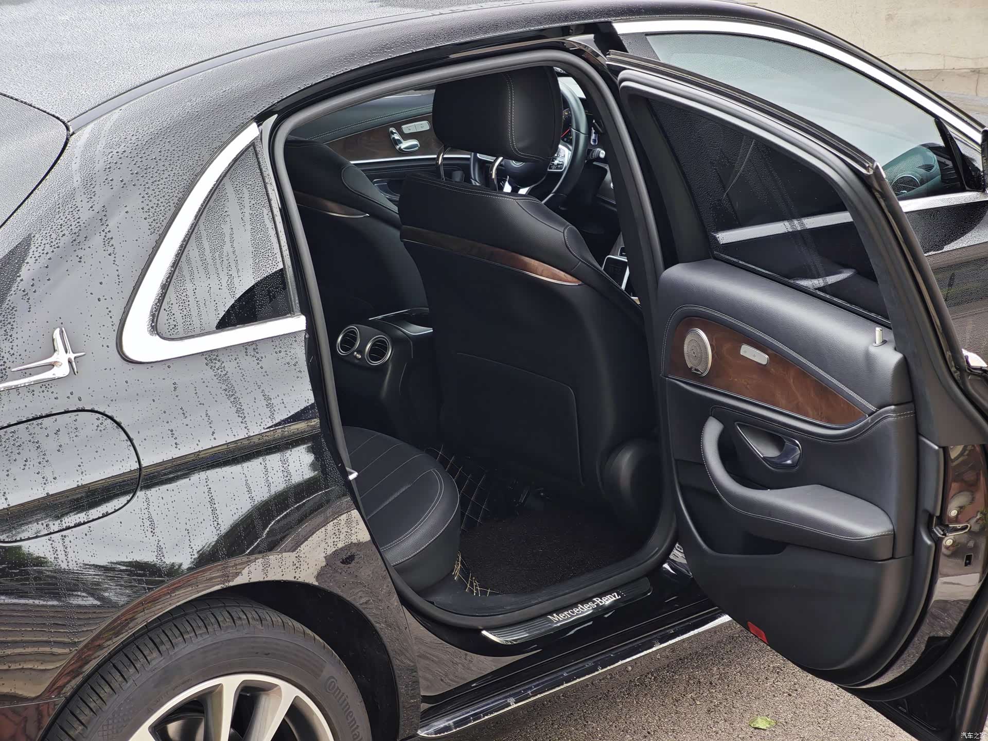 Mercedes-Benz E-Class, 2019 7