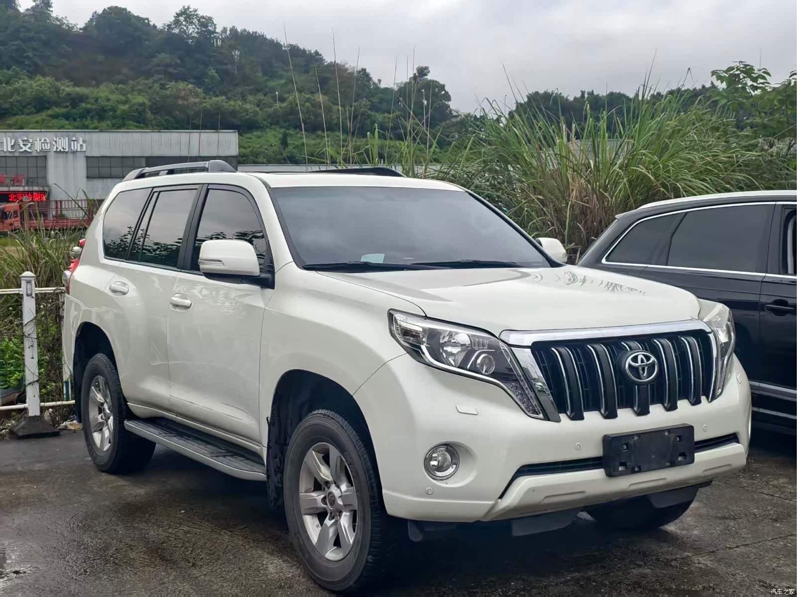 Toyota Prado, 2017 1