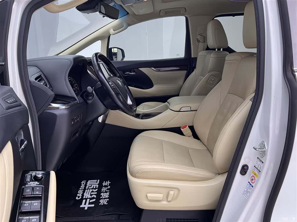 Toyota Alphard, 2020 18