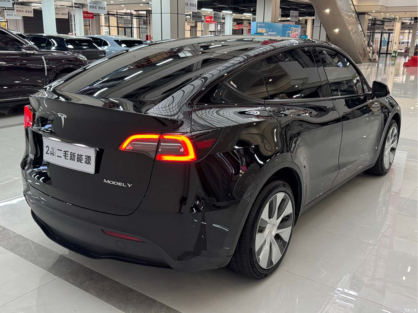 Tesla Model Y, 2021 11