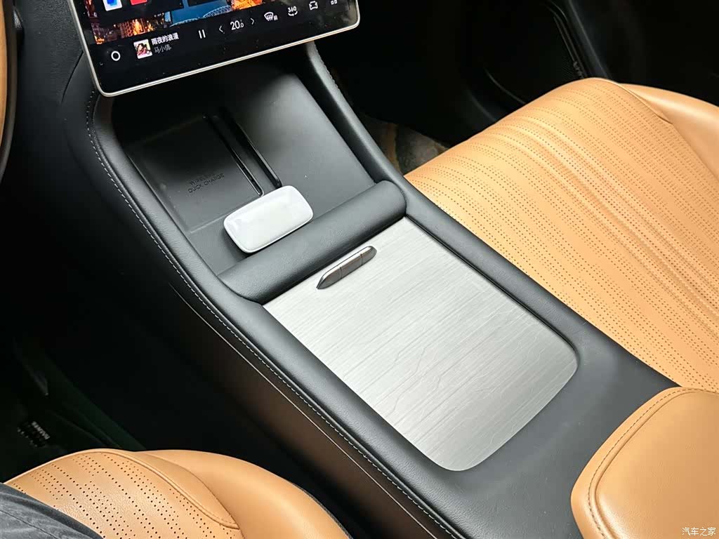 Geely Galaxy L7, 2023 8