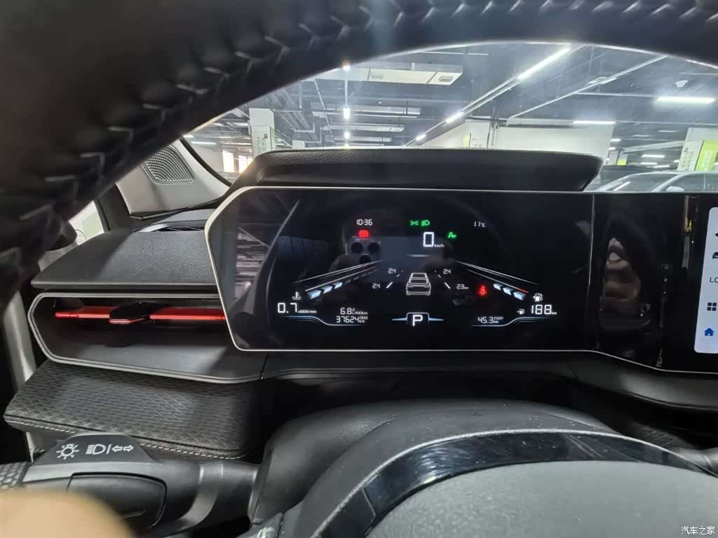 Geely Binray, 2022 8