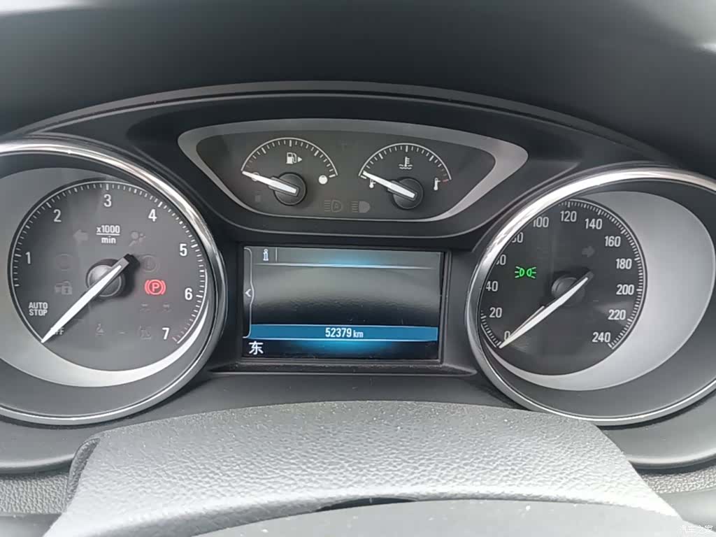 Buick Envision Plus, 2019 12