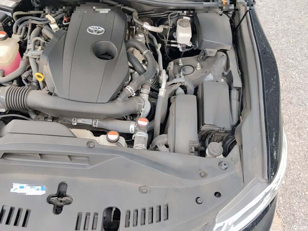 Toyota Crown, 2016 23