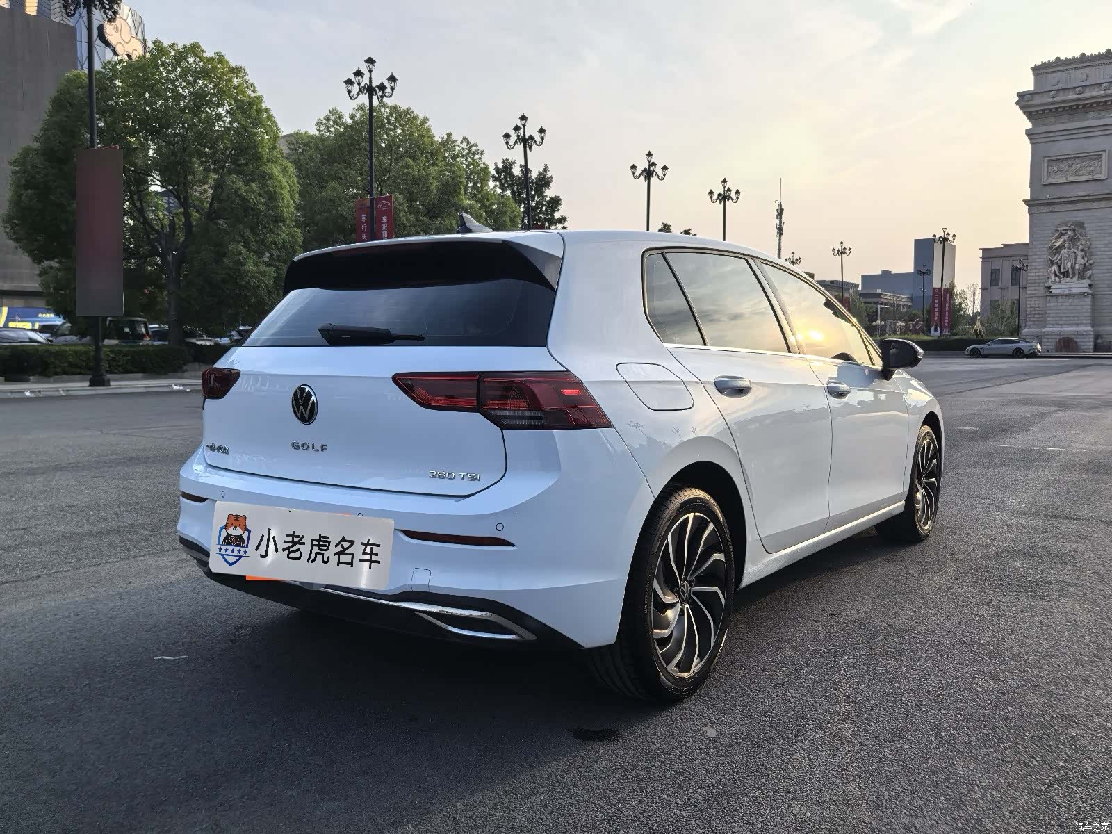 Volkswagen Golf, 2024 все фото