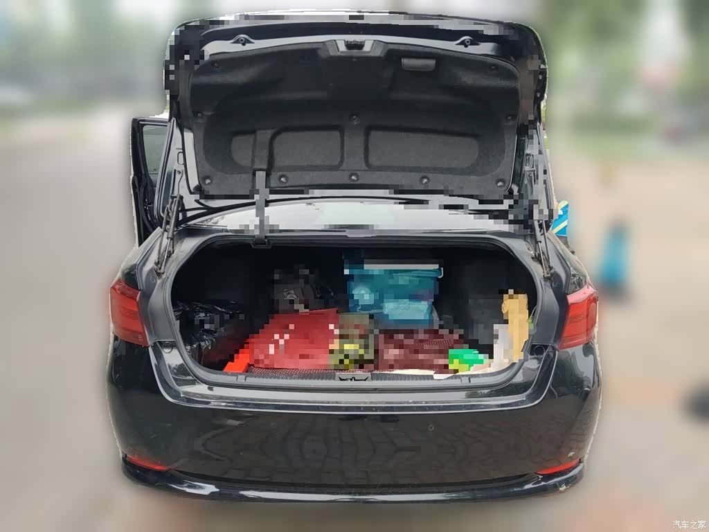 Toyota Crown, 2016 15