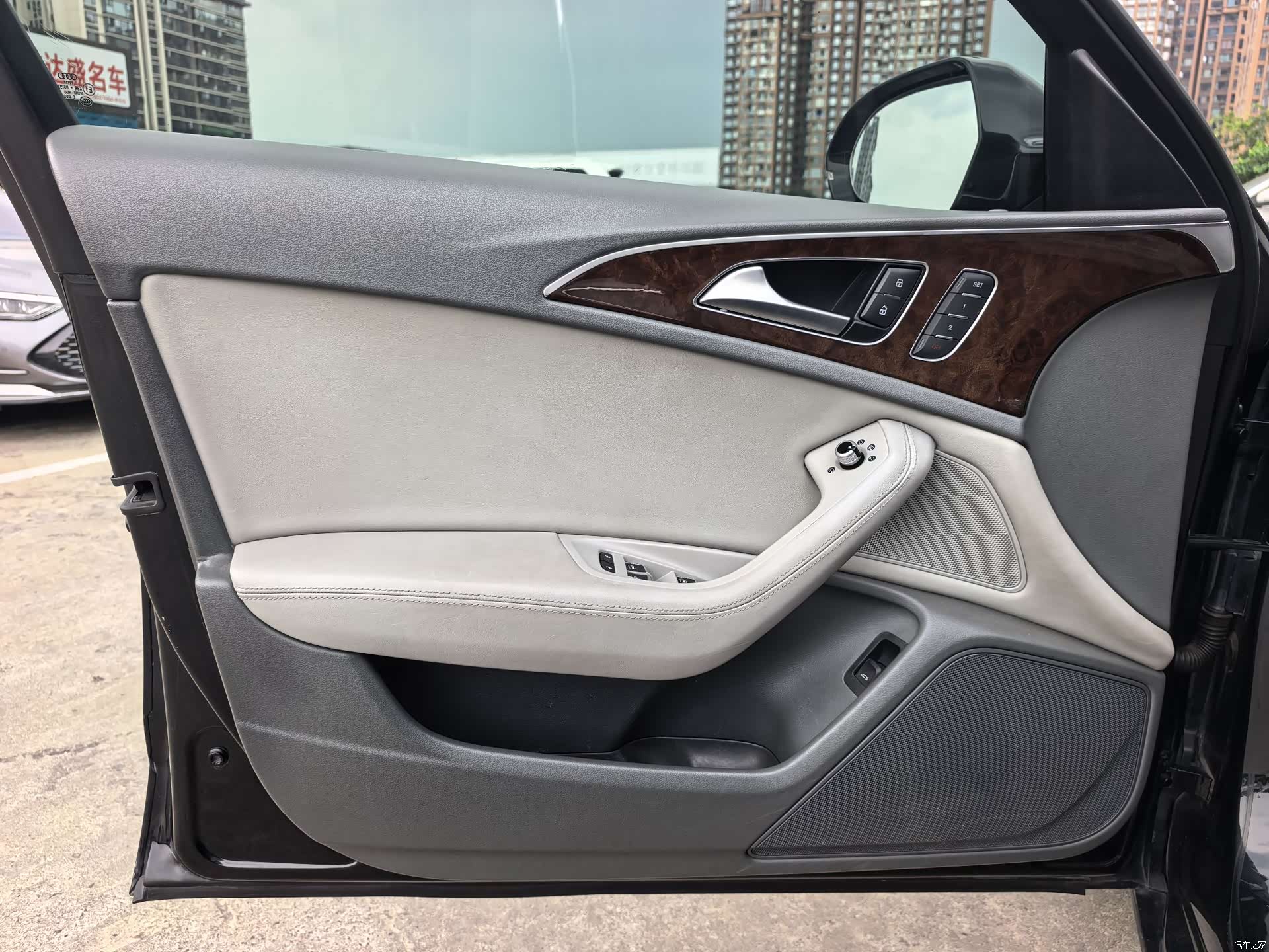 Audi A6L, 2012 11