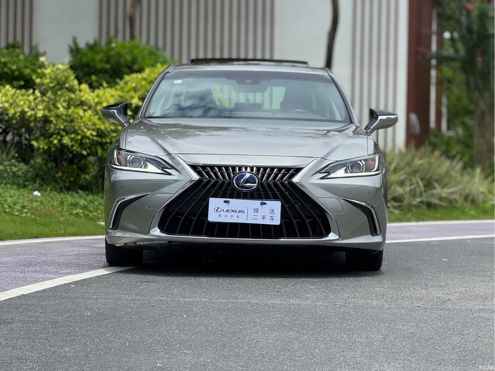 Lexus ES, 2022 2