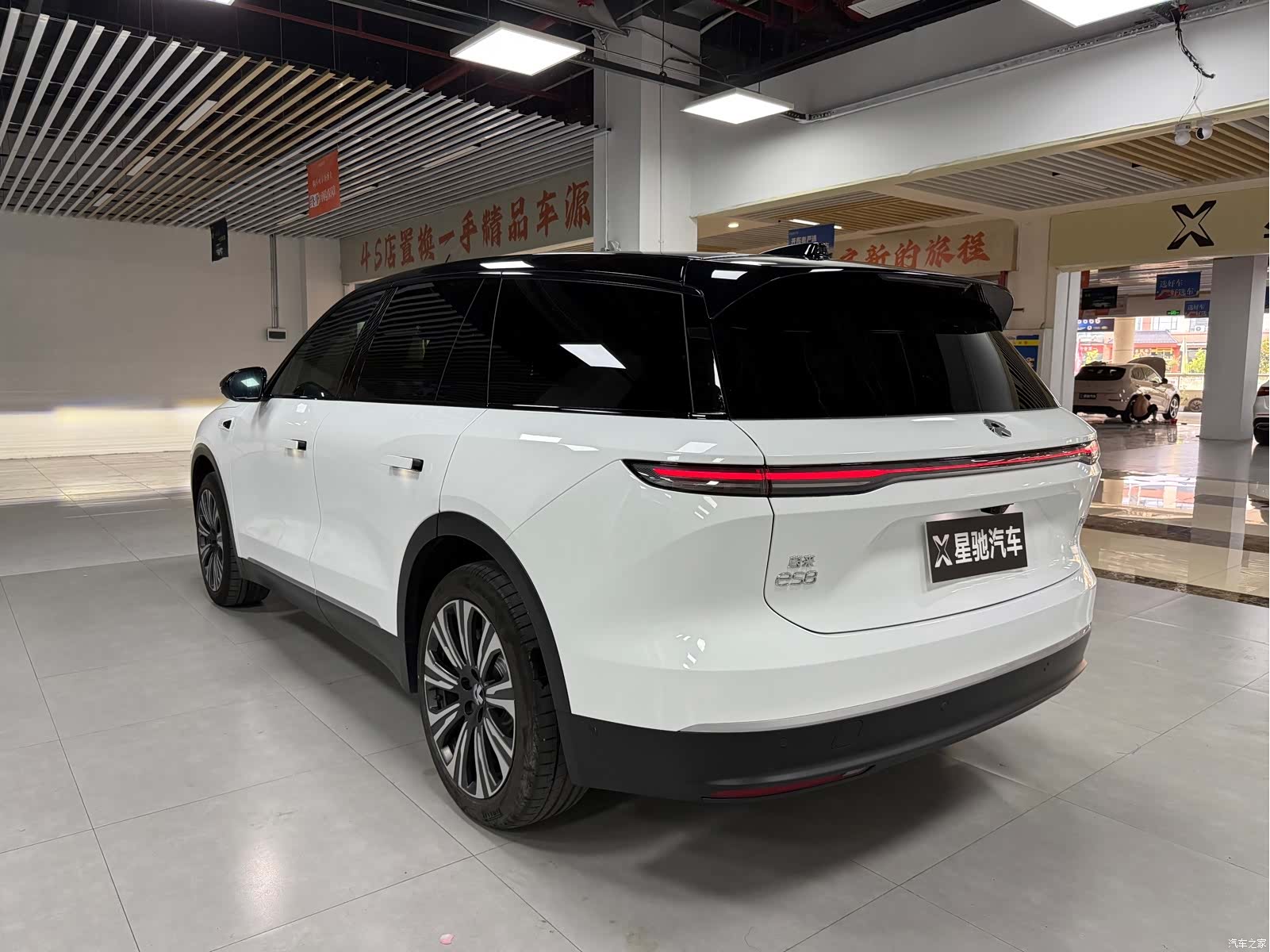 NIO ES8, 2024 4