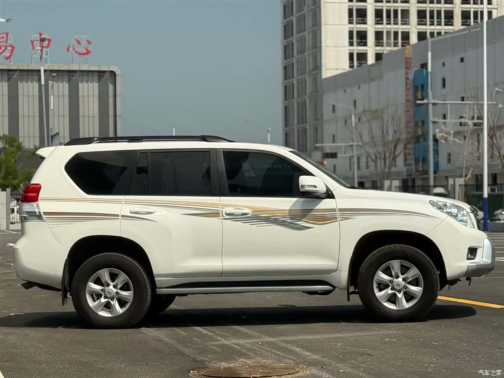Toyota Prado, 2013 все фото