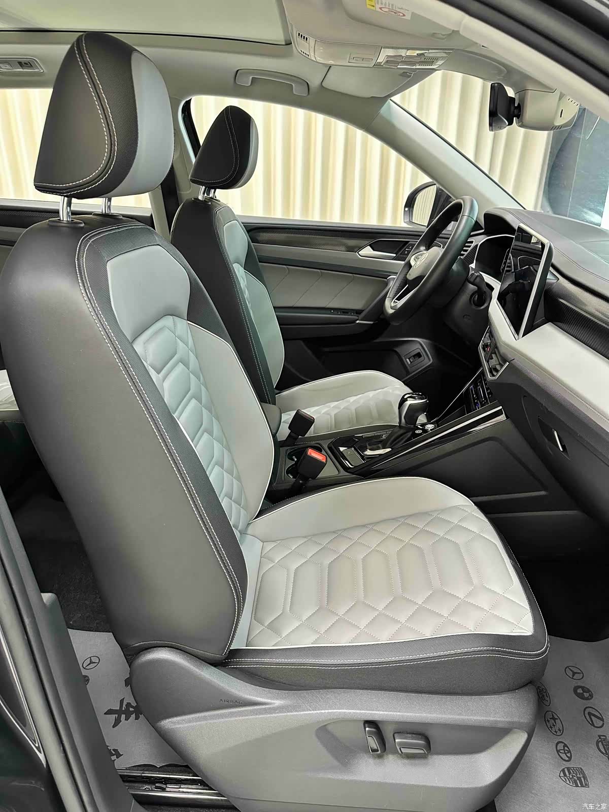 Volkswagen Tayron, 2022 13