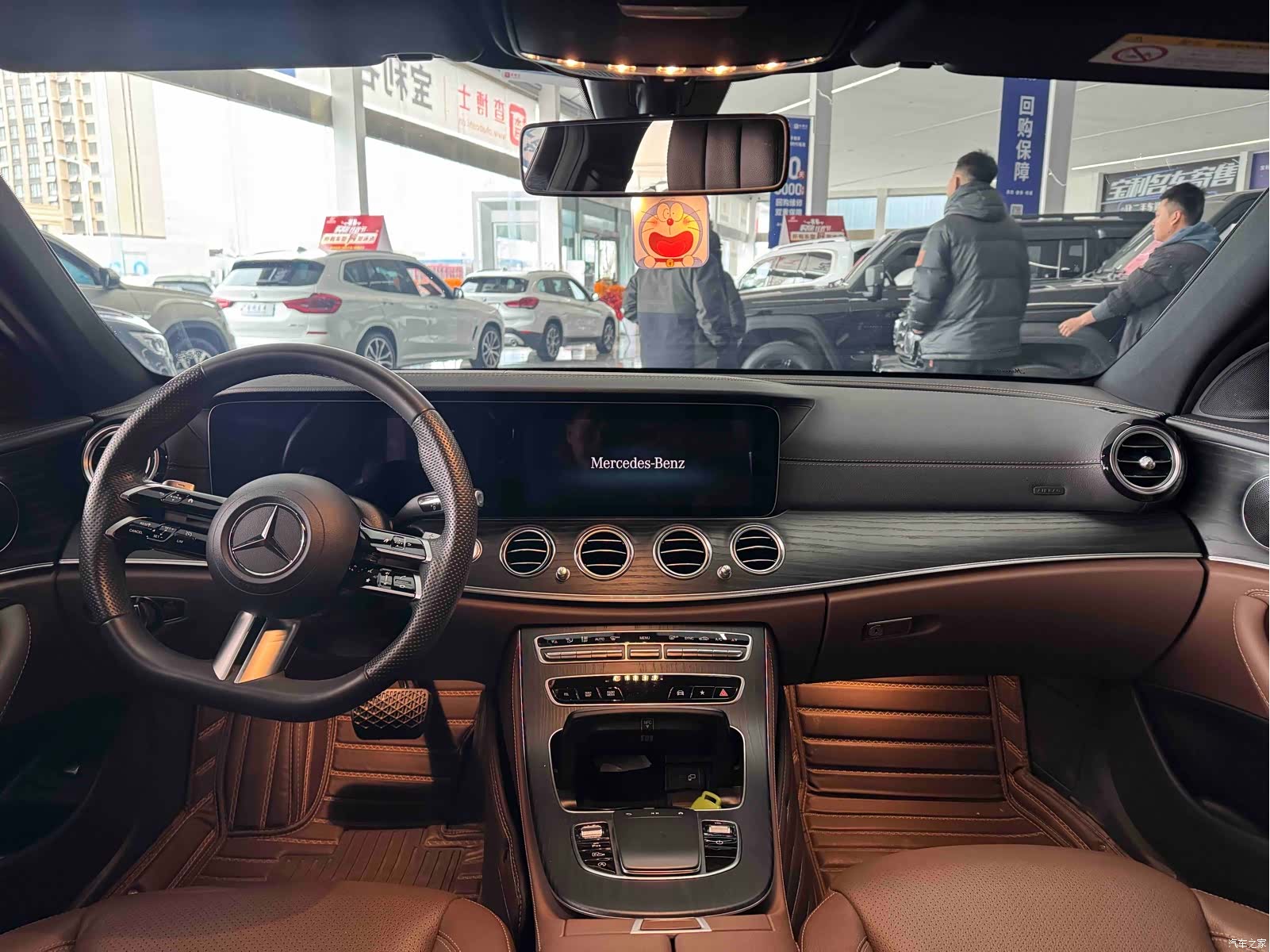 Mercedes-Benz E-Class, 2022 6