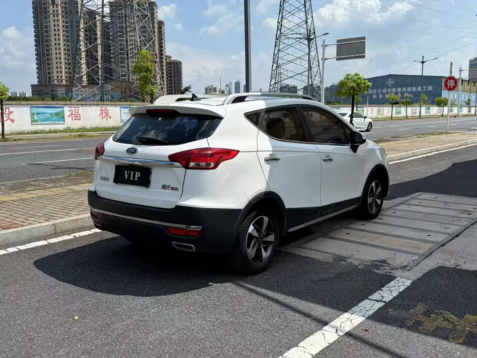 JAC Ruifeng S3
