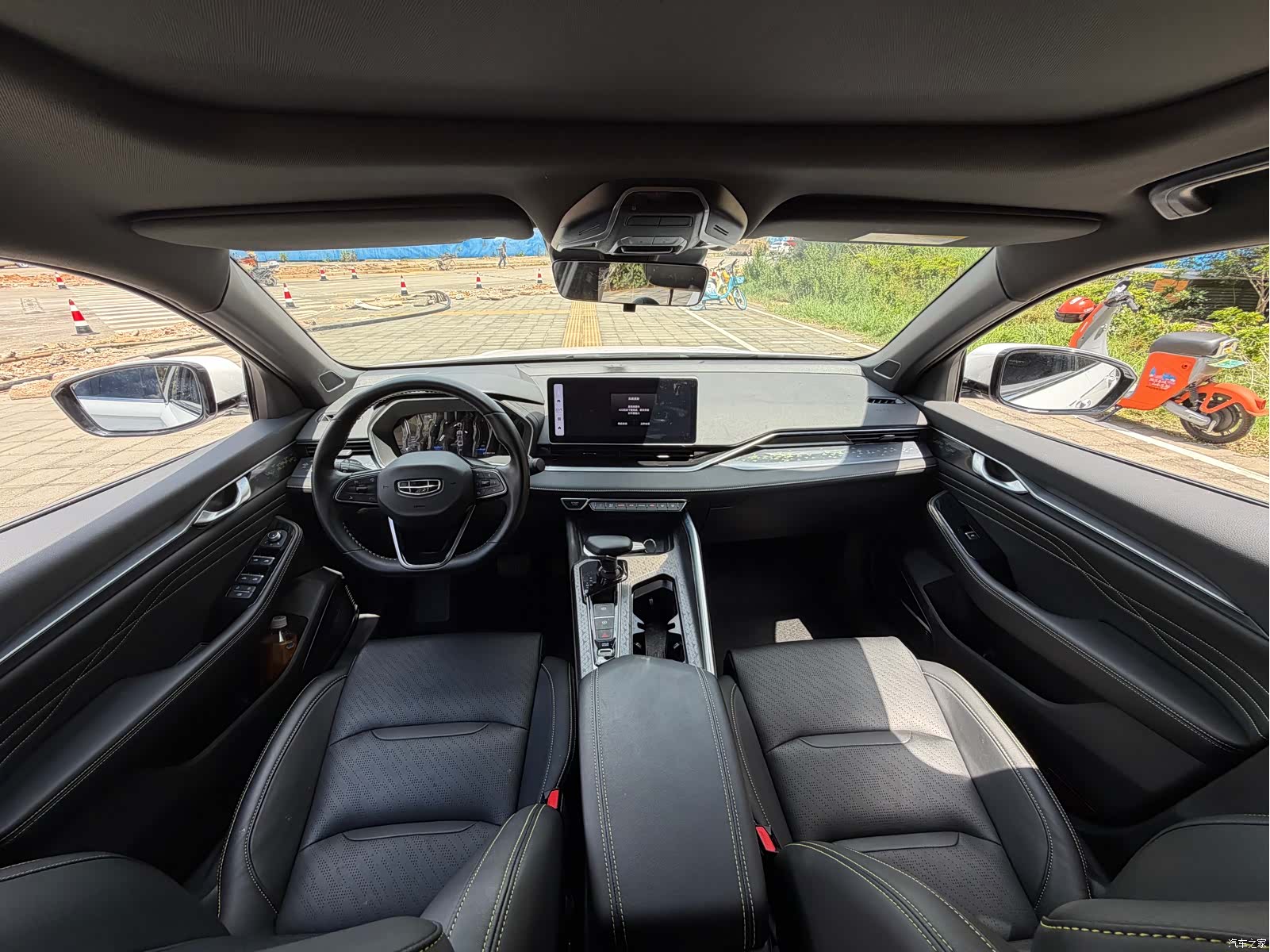 Geely Preface, 2023 10