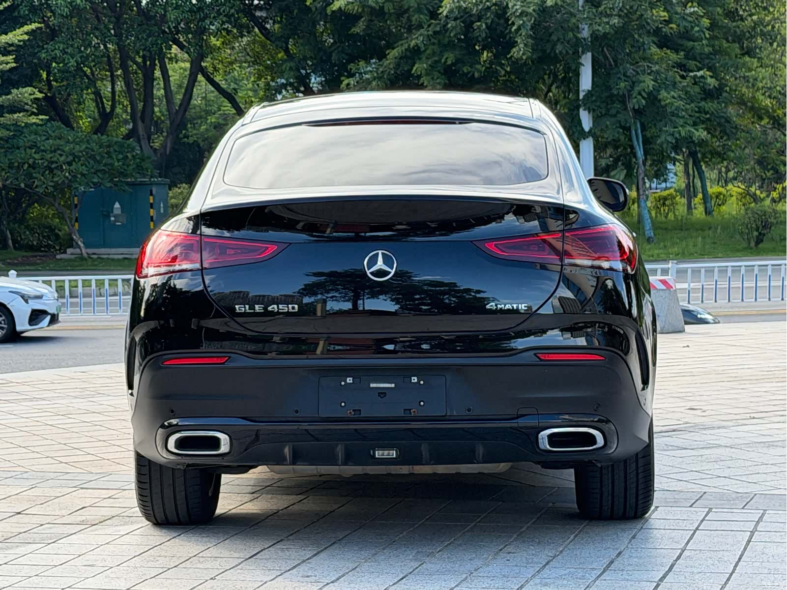 Mercedes-Benz GLE, 2021 15