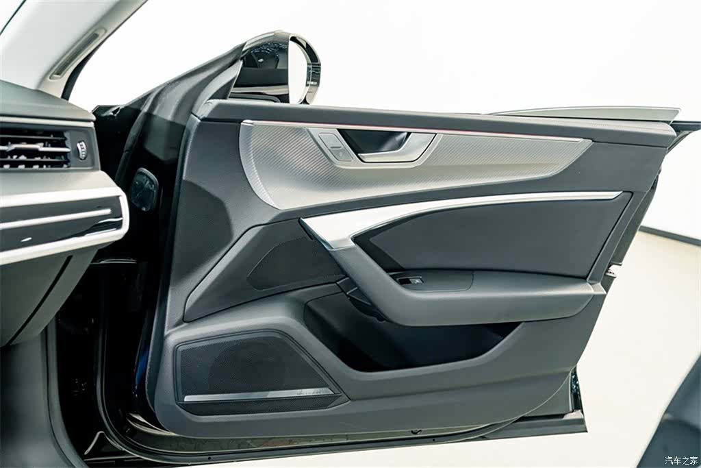 Audi A7, 2024 15