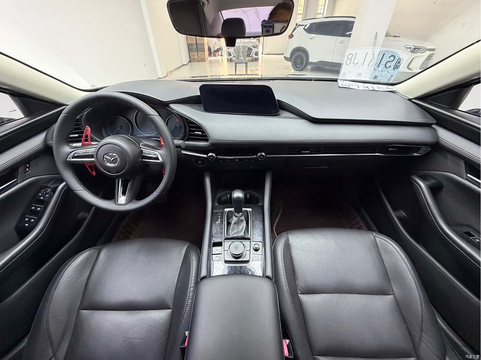 Mazda Mazda3, 2022 15