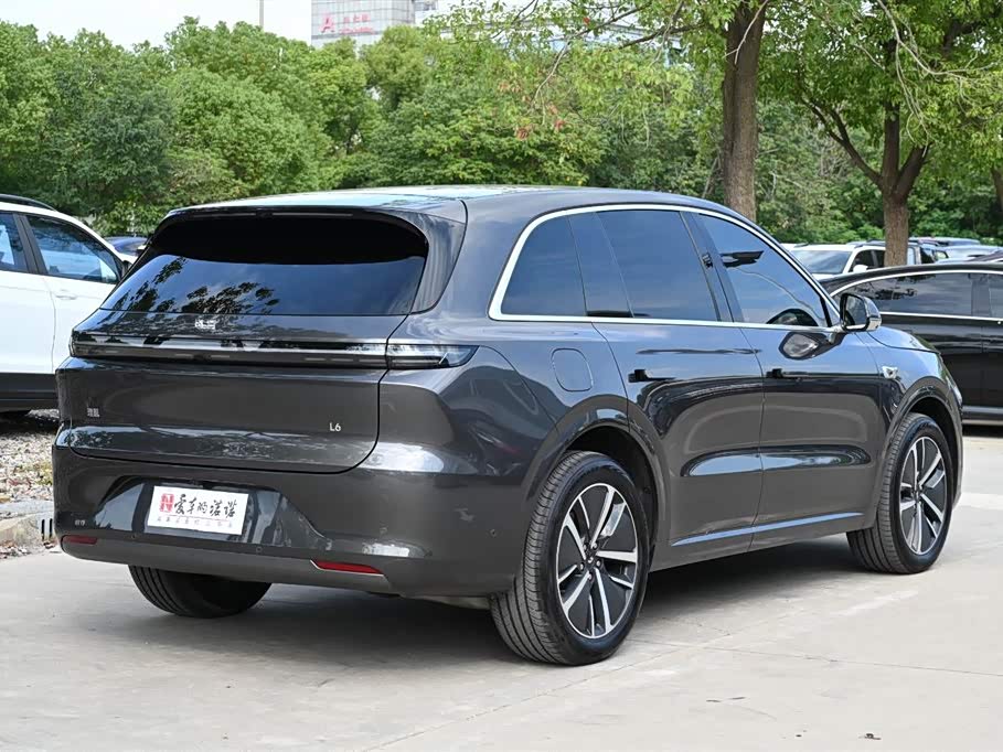 Li Auto Ideal L6