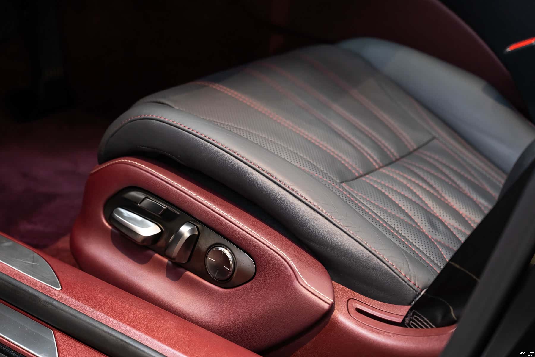 Lexus LS, 2018 21