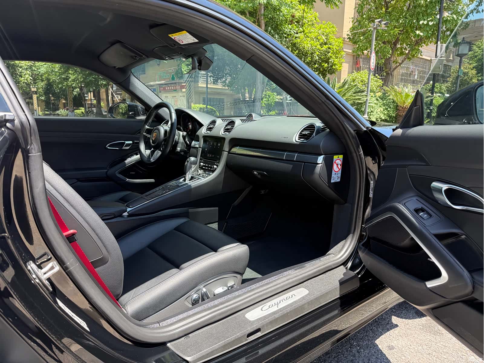 Porsche Cayman, 2019 8
