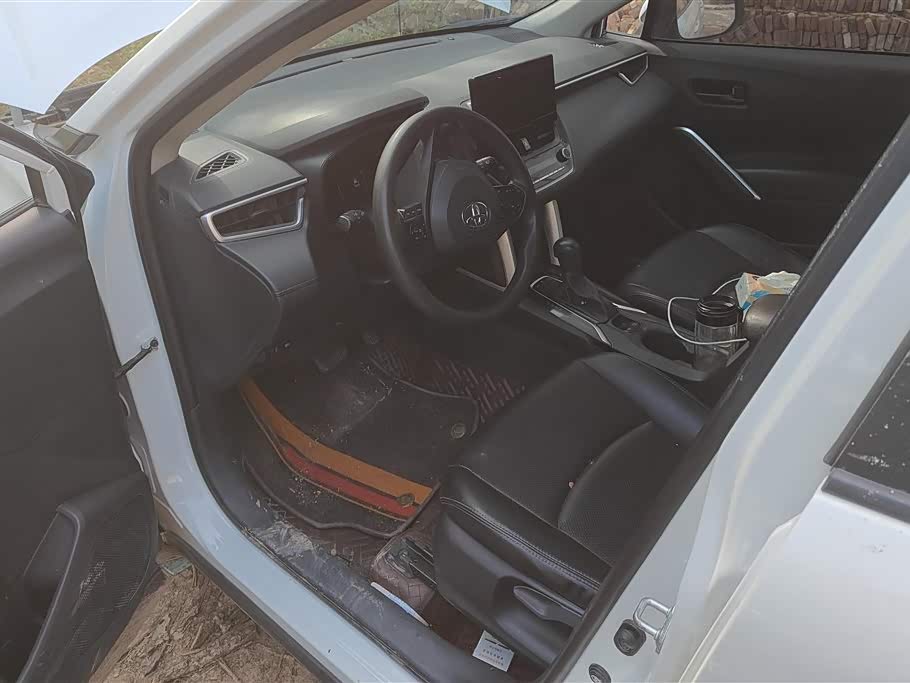 Toyota Corolla Sharp amplifier