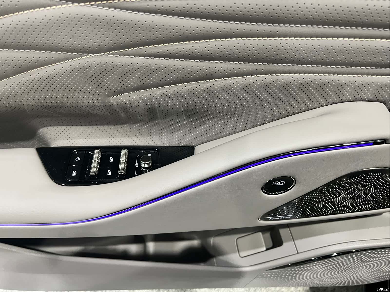Geely 8, 2025 18
