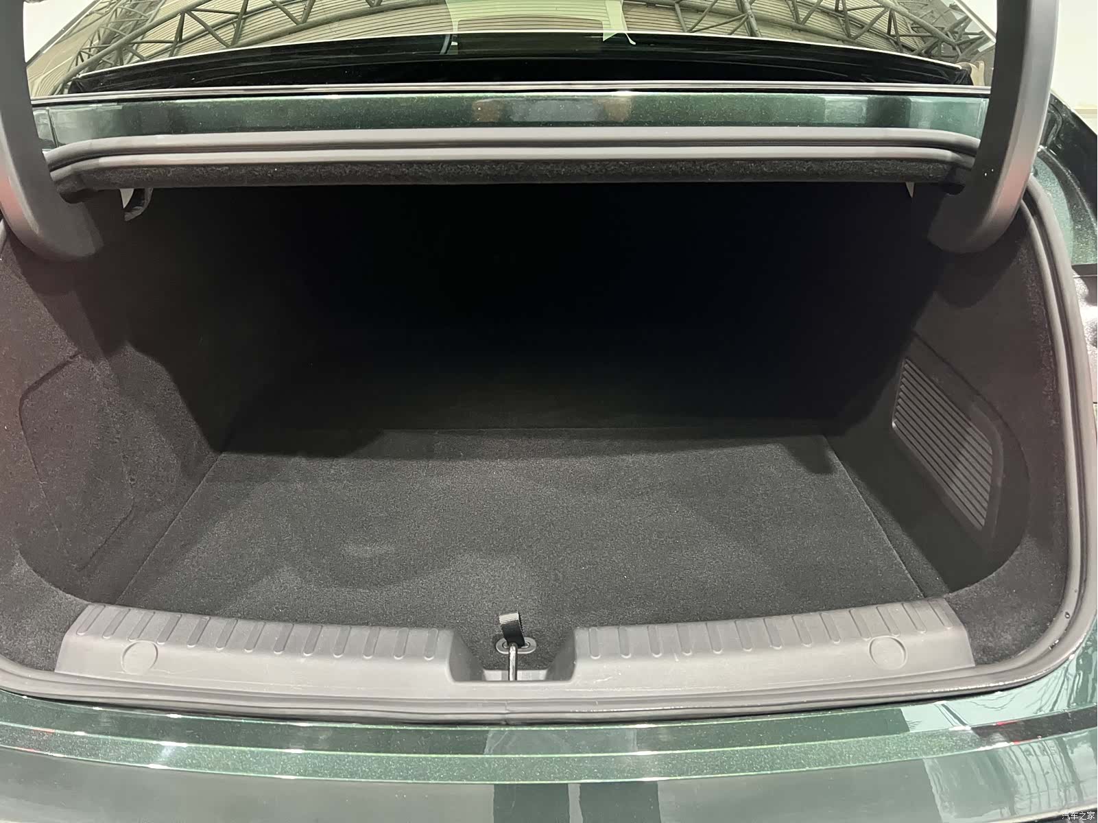 Geely 8, 2025 10