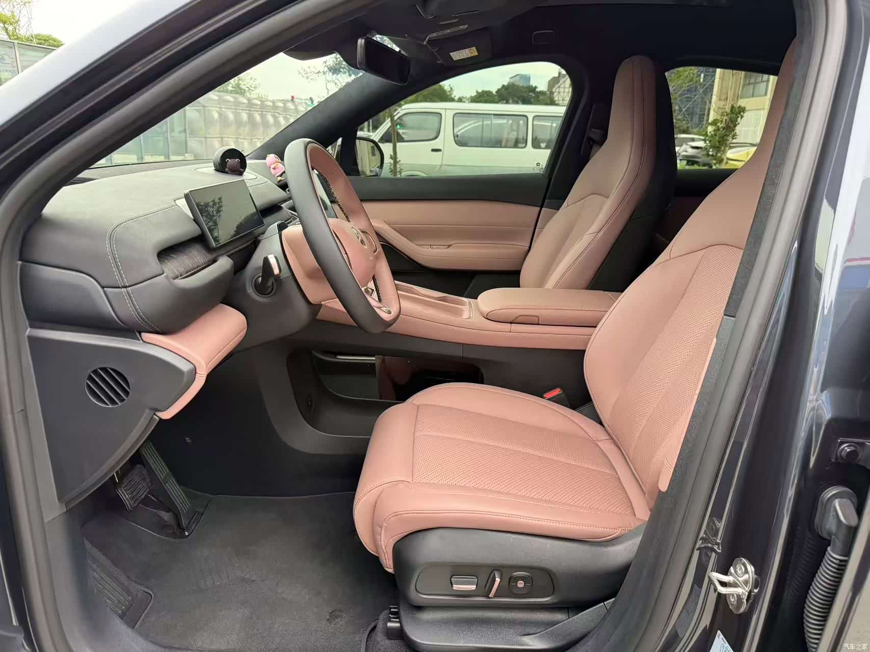 NIO EC6, 2023 все фото