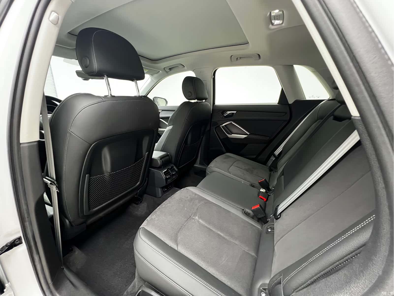 Audi Q3, 2022 15