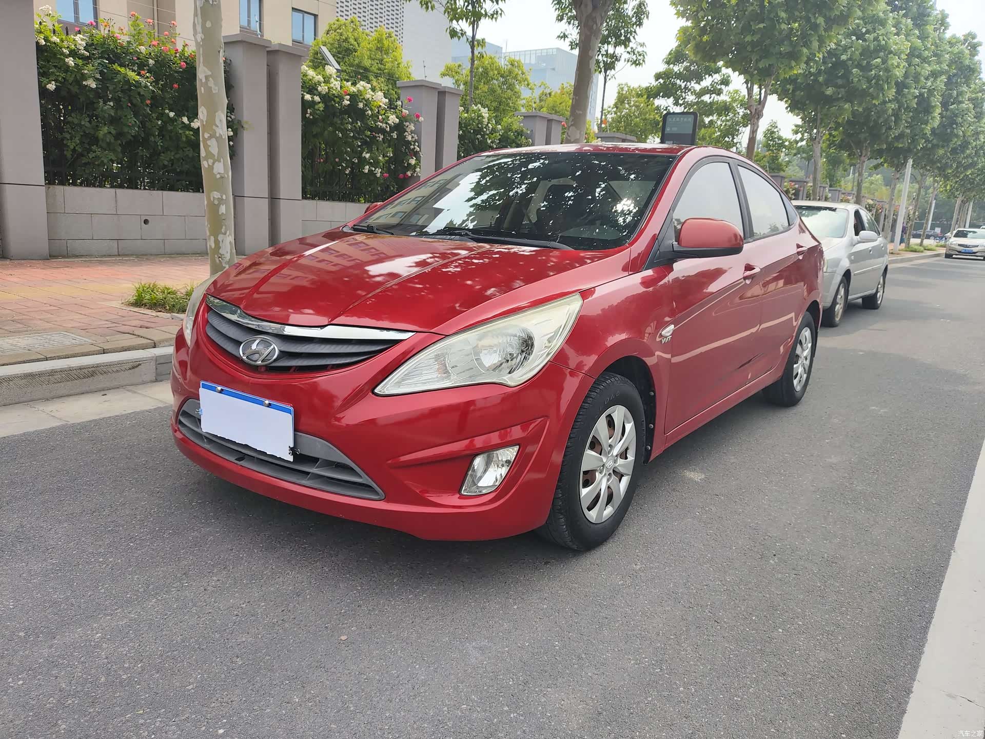 Hyundai GT, 2012 1