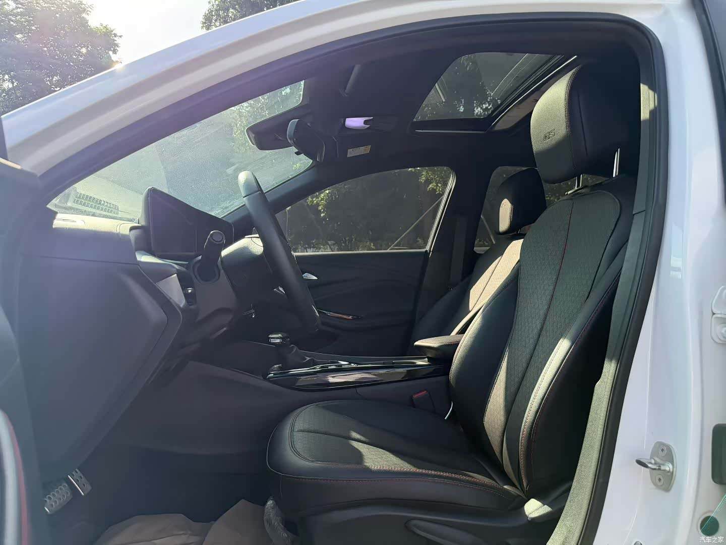 Buick Verano, 2022 9